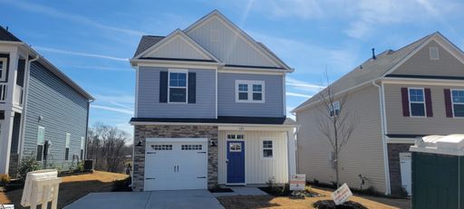 1105 Ogeechee Court active home in Halton Oaks, Spartanburg, SC