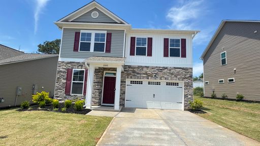 2040 Halton Oaks Drive active home in Halton Oaks, Spartanburg, SC
