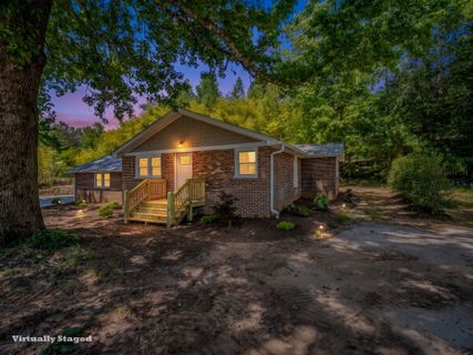5923 N Highway 14