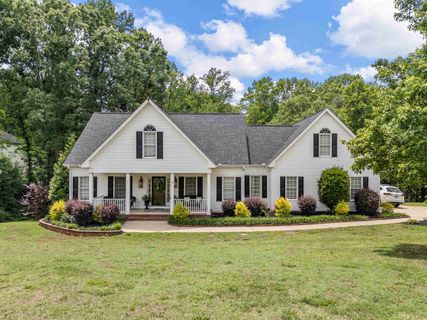 379 Shallowford Drive active home in Shallowford, Boiling Springs, SC