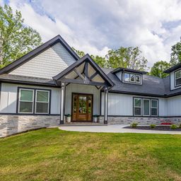 425 Cross Vine Way