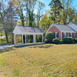 201 Crestview Dr