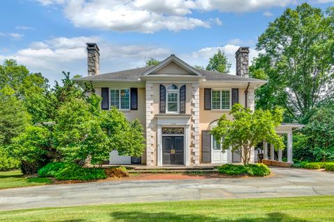 1049 Otis Boulevard