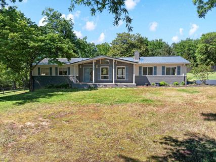 1064 Knollwood Acres Road