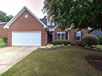 329 N Sweetwater Hills active home in Sweetwater Hills, Moore, SC