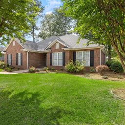 313 New Windsor Court