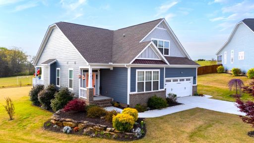 210 Claridge Way active home in Covington, Greer, SC