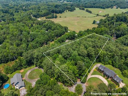 190 Longleaf Dr