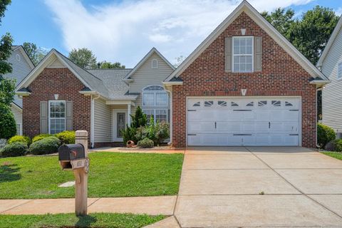 831 Vandenburg Drive active home in Glen Lake, Boiling Springs, SC