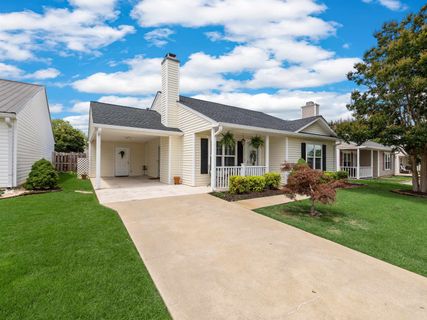 Homes in Cypress Ridge, Moore