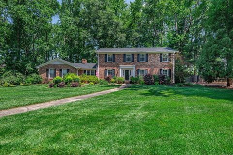 123 Fernbrook Cir Circle pending home in Fernwood, Spartanburg, SC