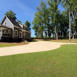 198 Walden Circle