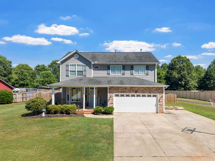 15 Camrose Drive