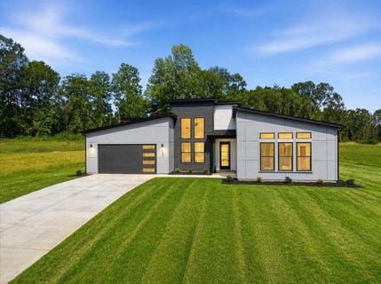 Homes in Innova Estates, Inman