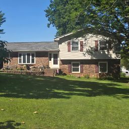 142 Greenbriar Dr