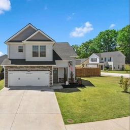 465 Peaksview Drive