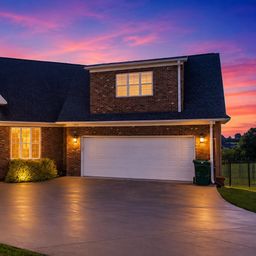 105 N Stallion Dr