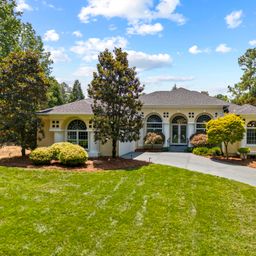 752 Three Wood Lane