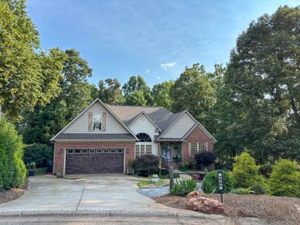 630 Claystone Drive active home in Cobblestone, Inman, SC