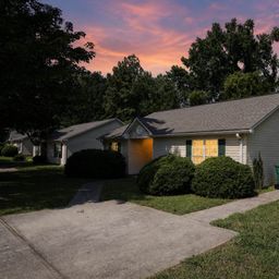 1868 Tamara Way
