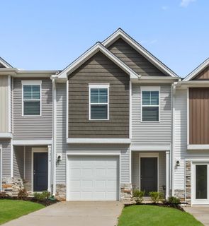 1411 Chesapeake Lane active home in Westbriar Woods, Spartanburg, SC