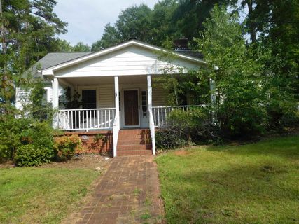 107 Lansdell Drive
