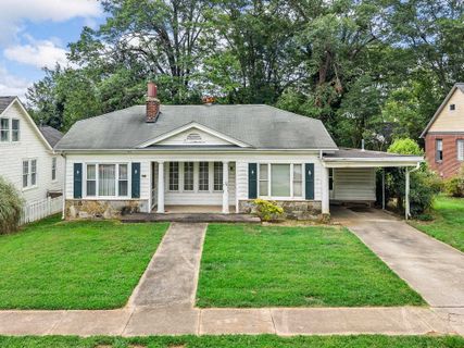 555 Poplar St active home in Converse Heights, Spartanburg, SC