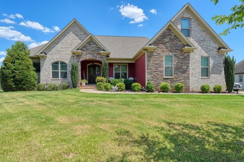 504 Double Bridge Road active home in Monreve Village, Boiling Springs, SC