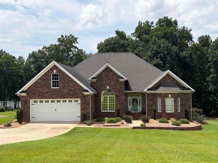 Homes in South Shore Heights, Inman