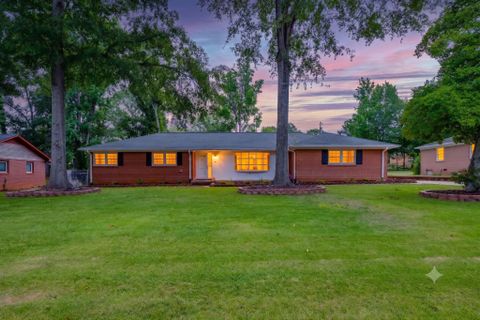 217 Navaho Drive pending home in Woodland Hgts, Spartanburg, SC