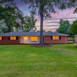 217 Navaho Drive