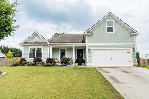 831 Orchard Valley Lane active home in Orchard Valley, Boiling Springs, SC