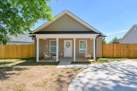175 Aden St.