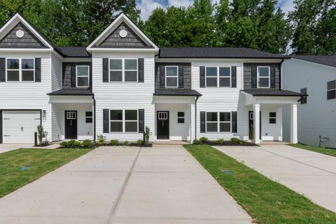 620 Farcroft Trail