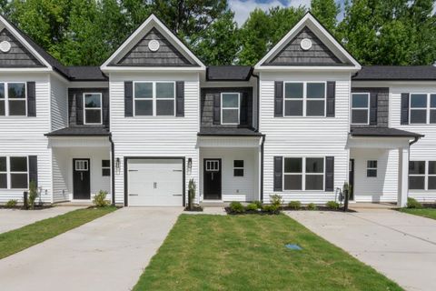 614 Farcroft Trail