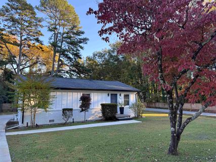 553 Caulder Ave