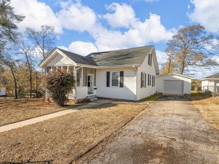 5 Pacific Street active home in Pacific Mills, Lyman, SC