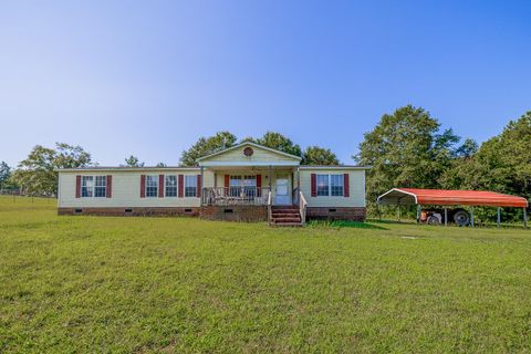 2131 & 2135 Moore Duncan Highway
