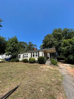 124 Crosby Circle