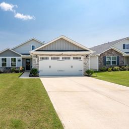 1064 Rev Robert Reid Street