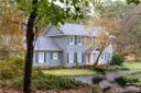 2201 Clearwater Point Drive sold home in Seneca, SC