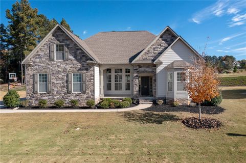 155 Waltzing Vine Lane