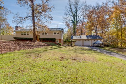 300 Rockingham Road