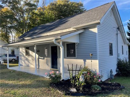 10 Hunt Avenue sold home in Woodside Mill, Liberty, SC