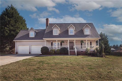 107 Lee Court sold home in Wyatt Oak, Easley, SC