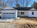 53 Woodmere Court sold home in Williamston, SC