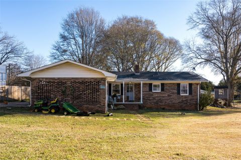 1108 Briarwood Drive