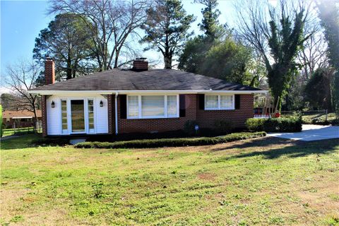 308 Concord Avenue