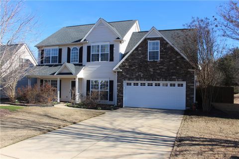 114 Rolling Oak Drive
