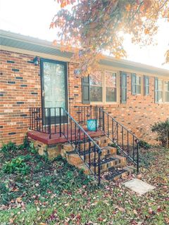 402 Maple Avenue sold home in Northwoods, Seneca, SC